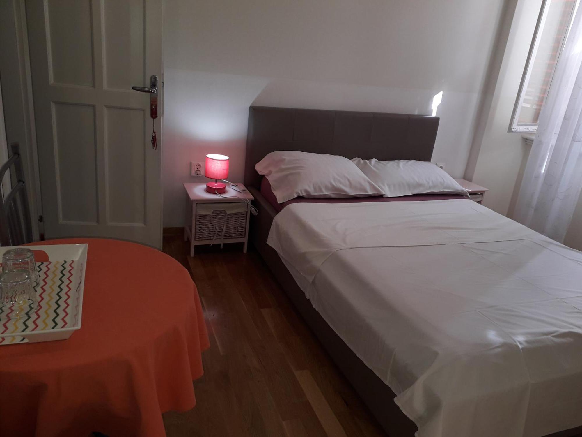 Apartamento Studio On Main Pedestrian Street Pula Exterior foto